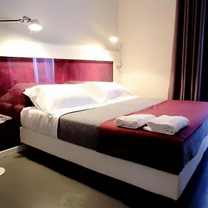 2* Couette-café Urbe Colosseo