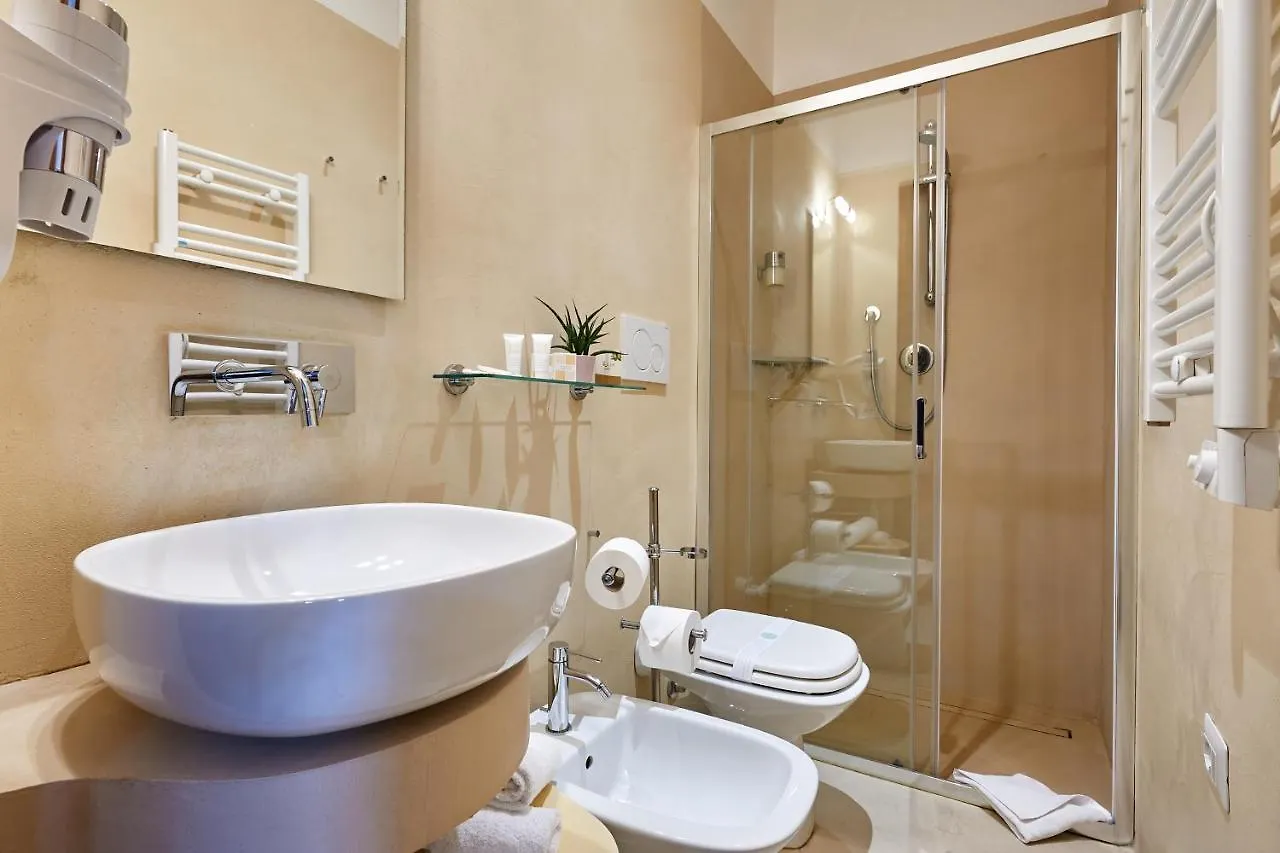 Fabrizio'S Rooms Rome Bed & Breakfast